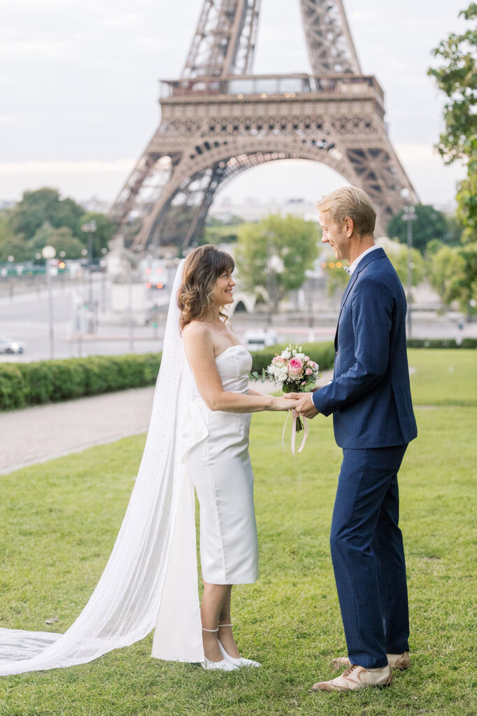 Paris Elopement Locations-Eiffel Tower 14